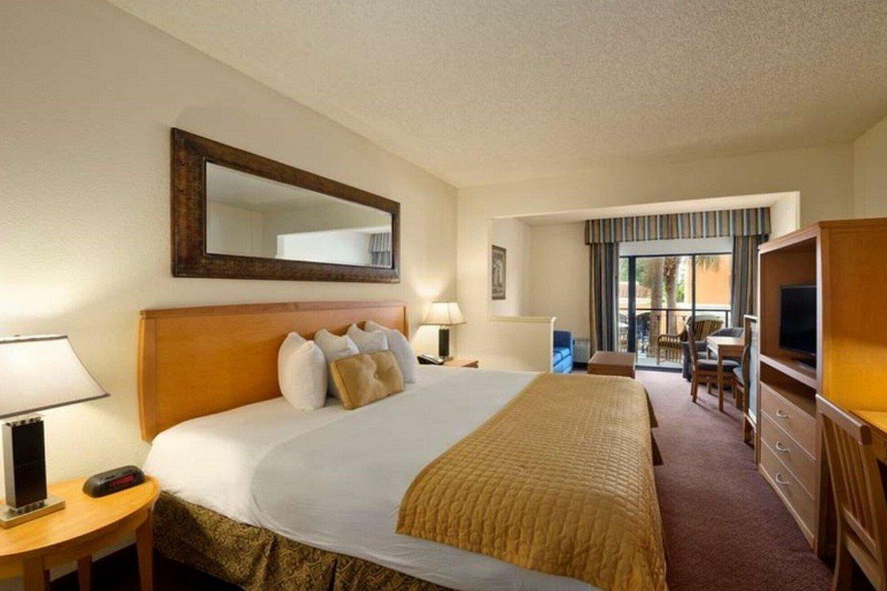Ramada By Wyndham Kissimmee Downtown Hotel Bagian luar foto