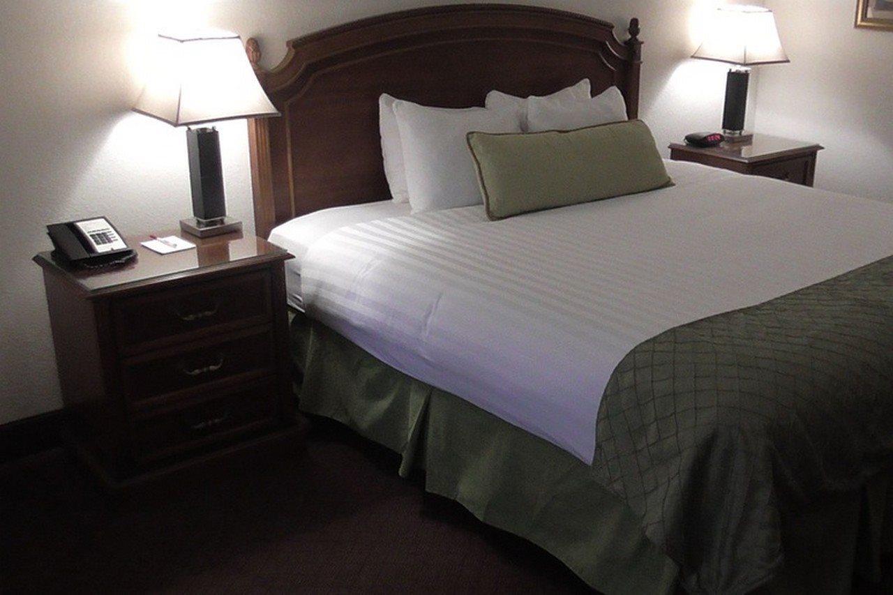 Ramada By Wyndham Kissimmee Downtown Hotel Bagian luar foto