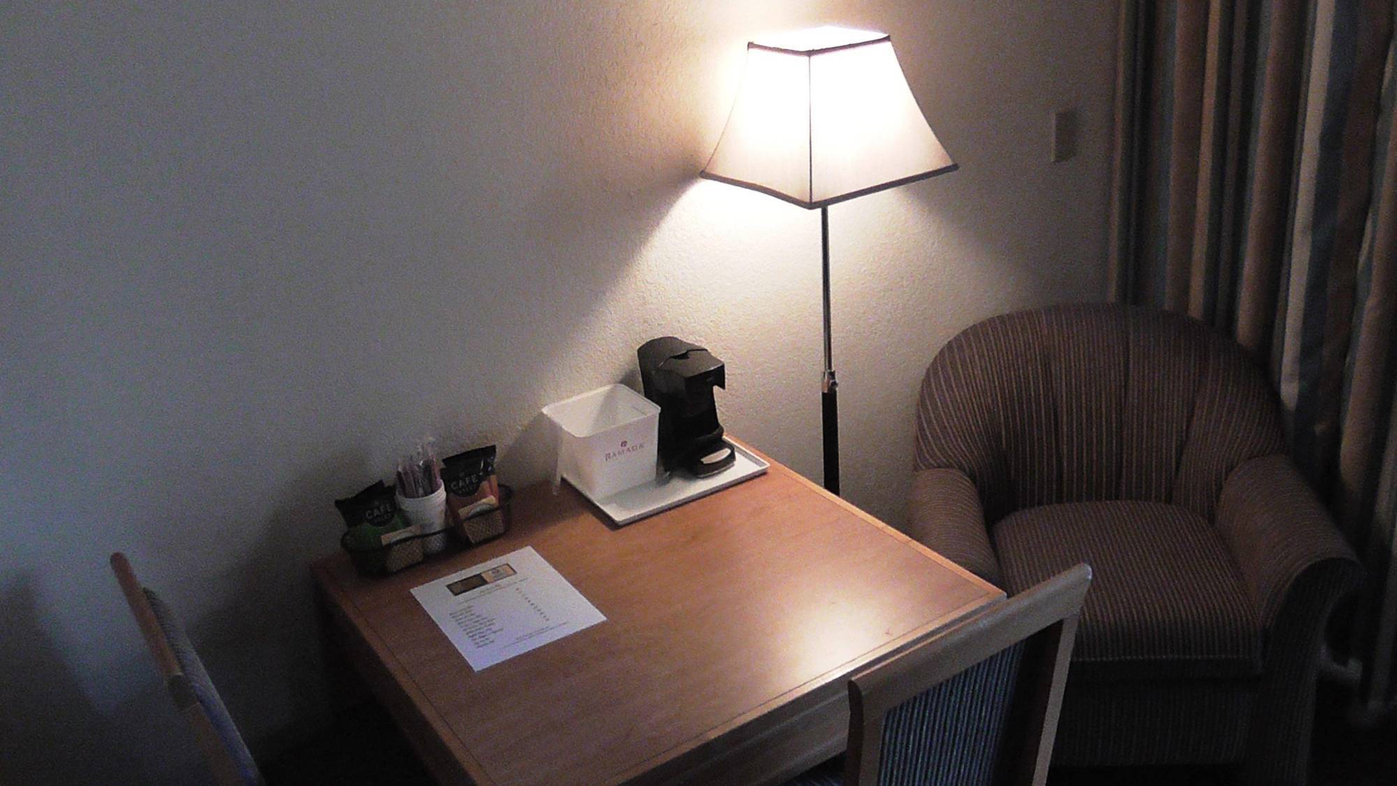 Ramada By Wyndham Kissimmee Downtown Hotel Bagian luar foto