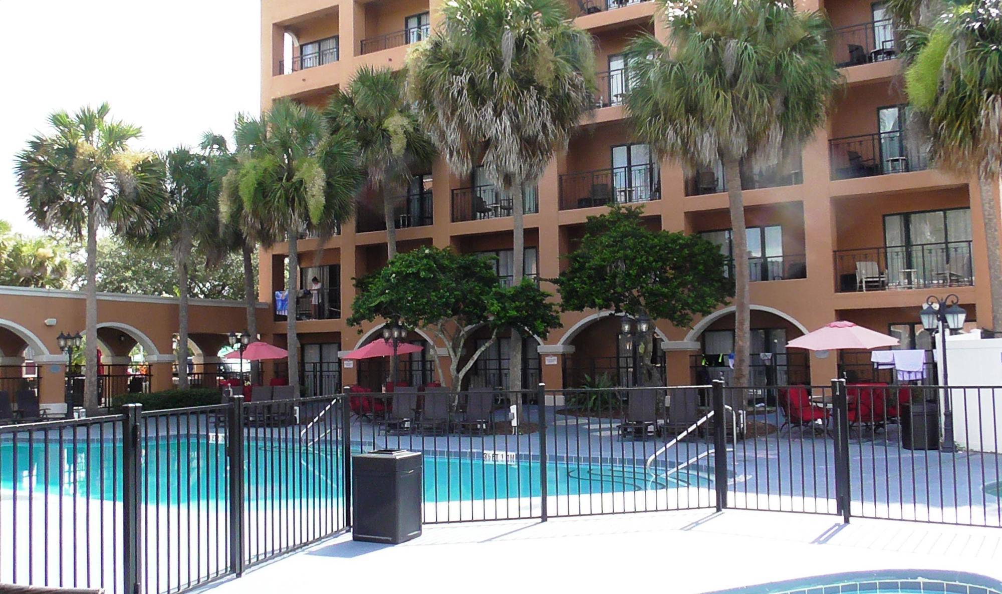 Ramada By Wyndham Kissimmee Downtown Hotel Bagian luar foto